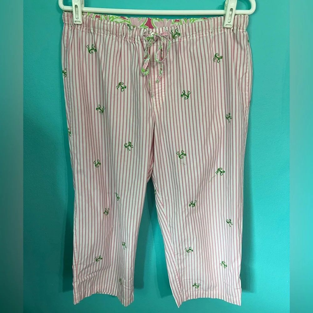 #623 EUC Lilly Pulitzer Striped Adorable Monkeys Pattern Short Lounge/PJ Bottoms